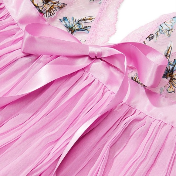 Victoria’s Secret Floral Embroidered Chiffon 2 Piece Babydoll Chemise XL NWT - Picture 4 of 6